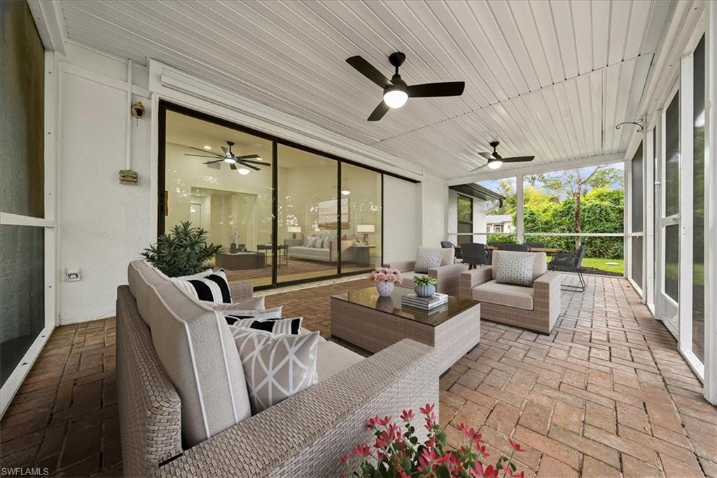 SAN CARLOS PARK - Residential