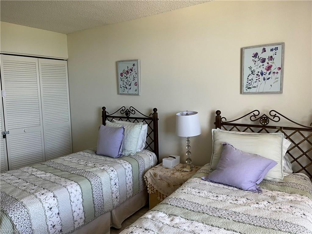 SURFSEDGE - Residential Lease