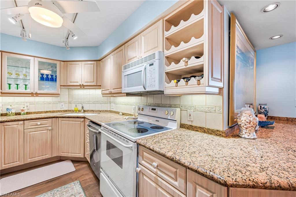 SURFSEDGE - Residential Lease