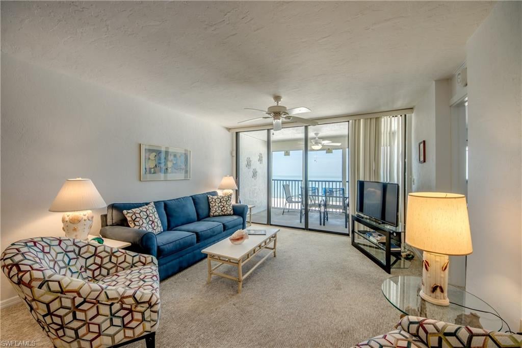 SUNSET CONDO - Residential