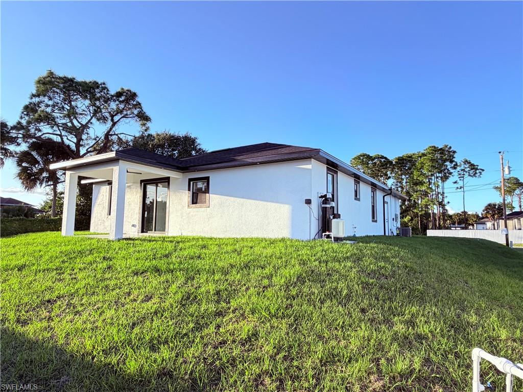 LEHIGH ACRES - Residential