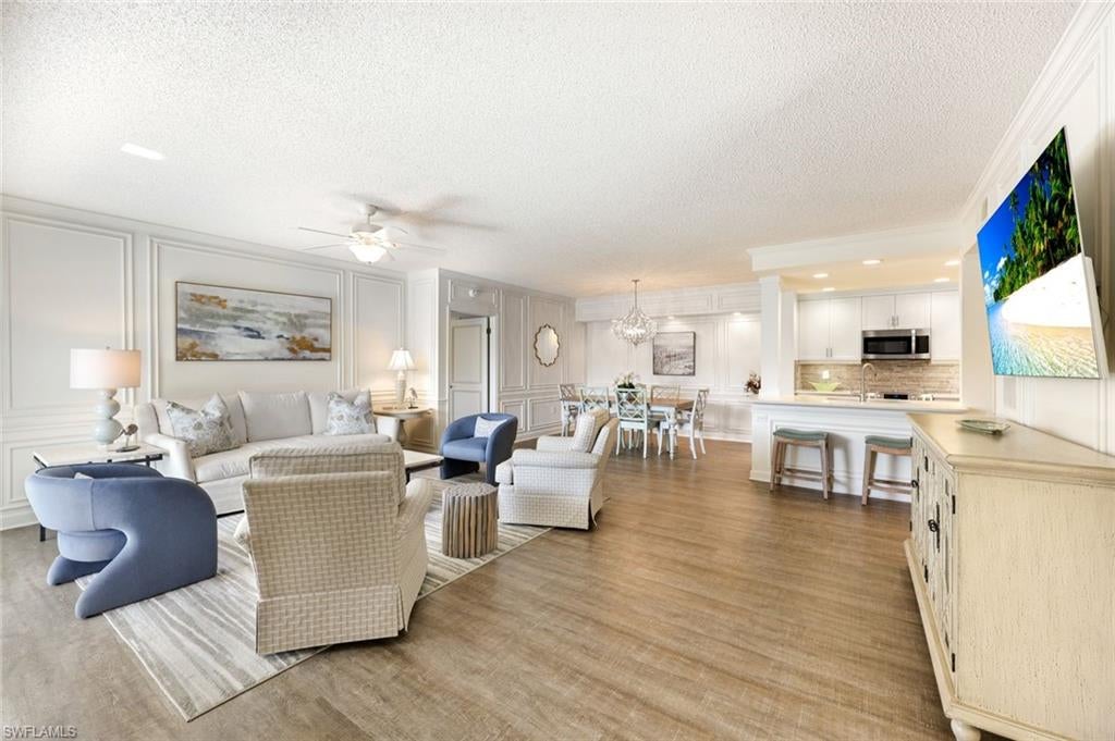 WILLOW BROOK AT PELICAN BAY - Residential