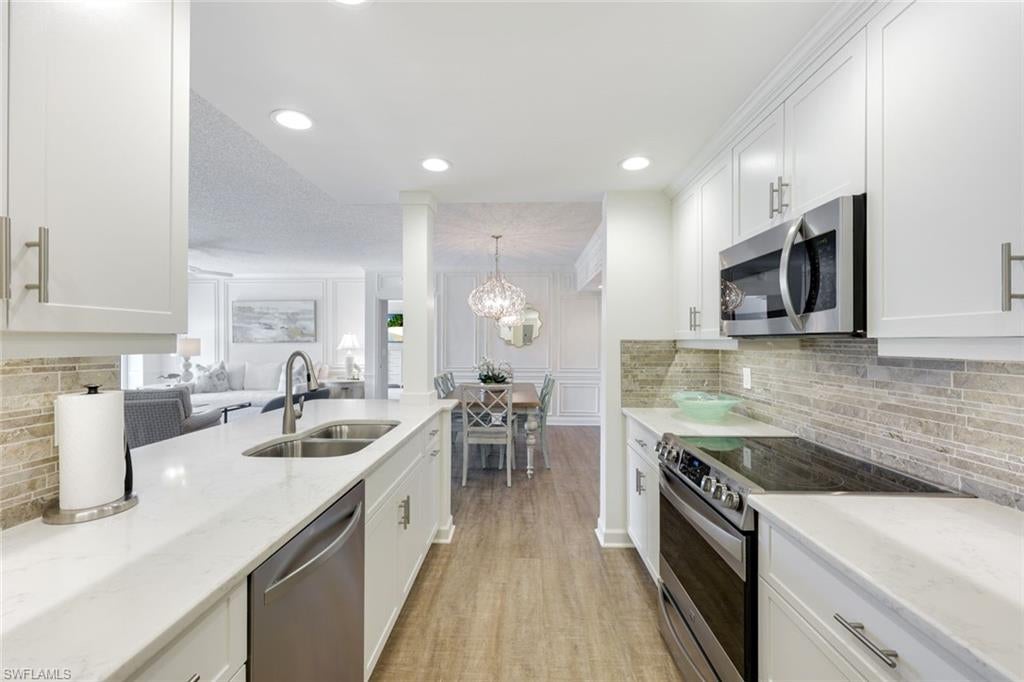 WILLOW BROOK AT PELICAN BAY - Residential