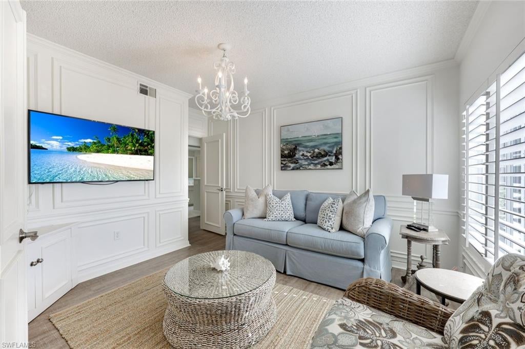 WILLOW BROOK AT PELICAN BAY - Residential
