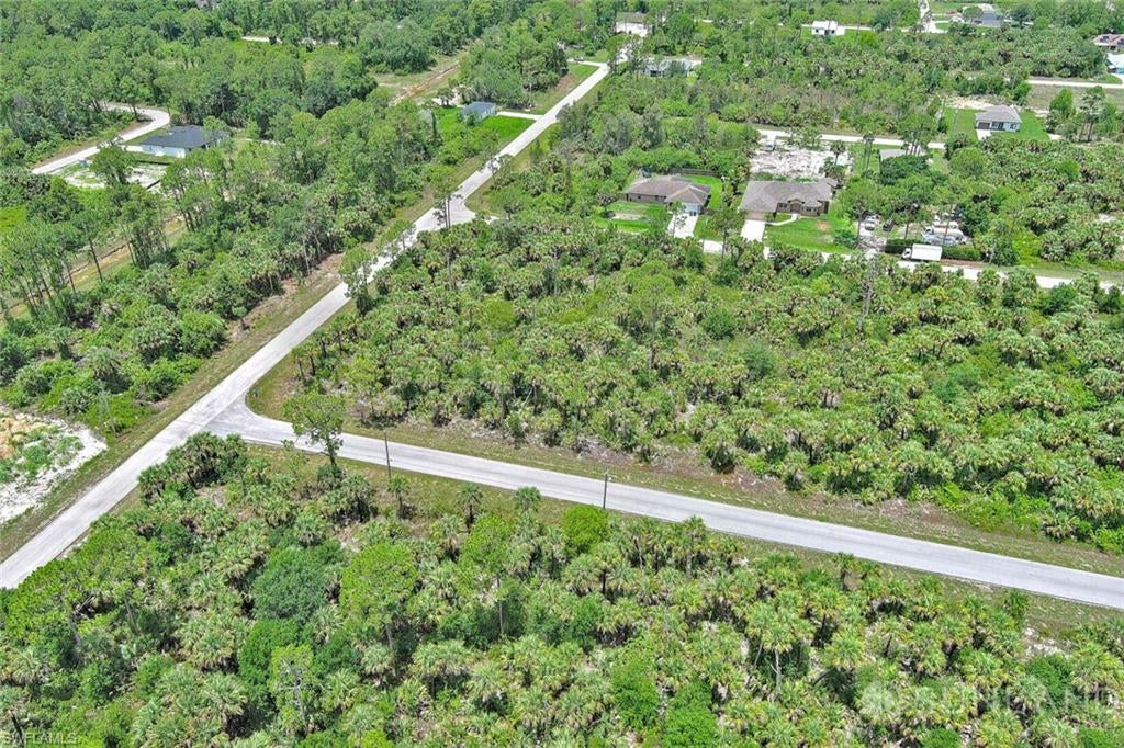 LEHIGH ACRES - Land