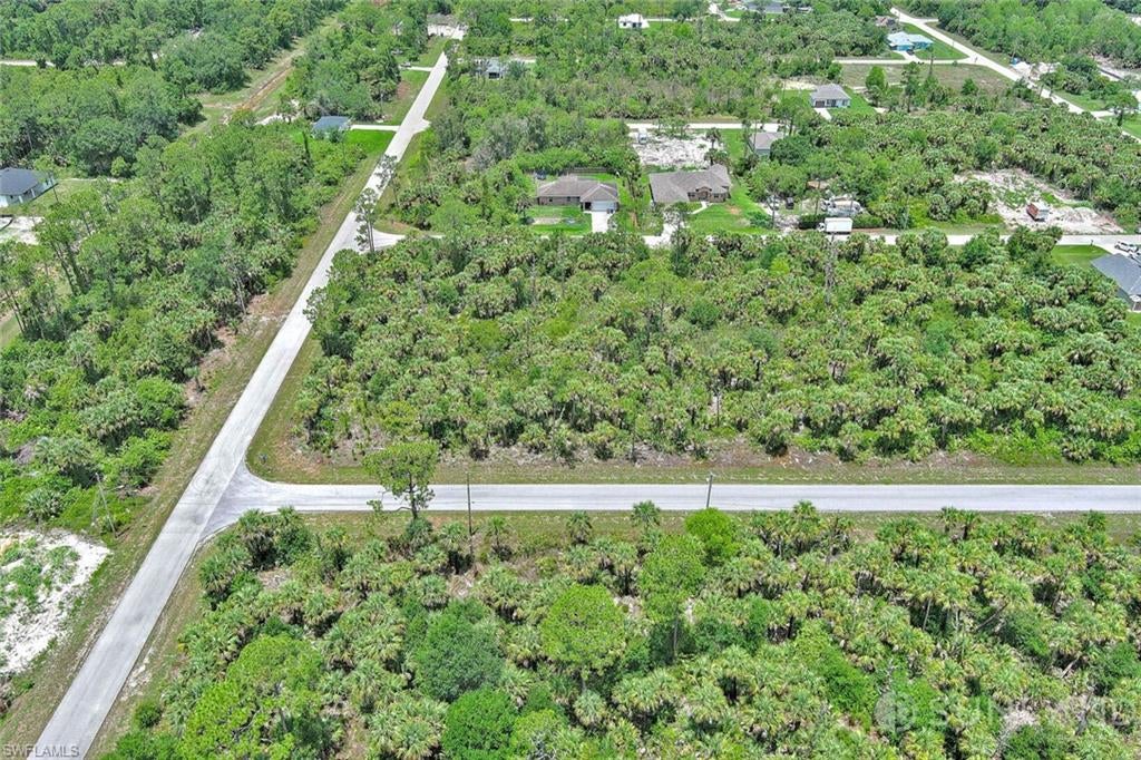 LEHIGH ACRES - Land