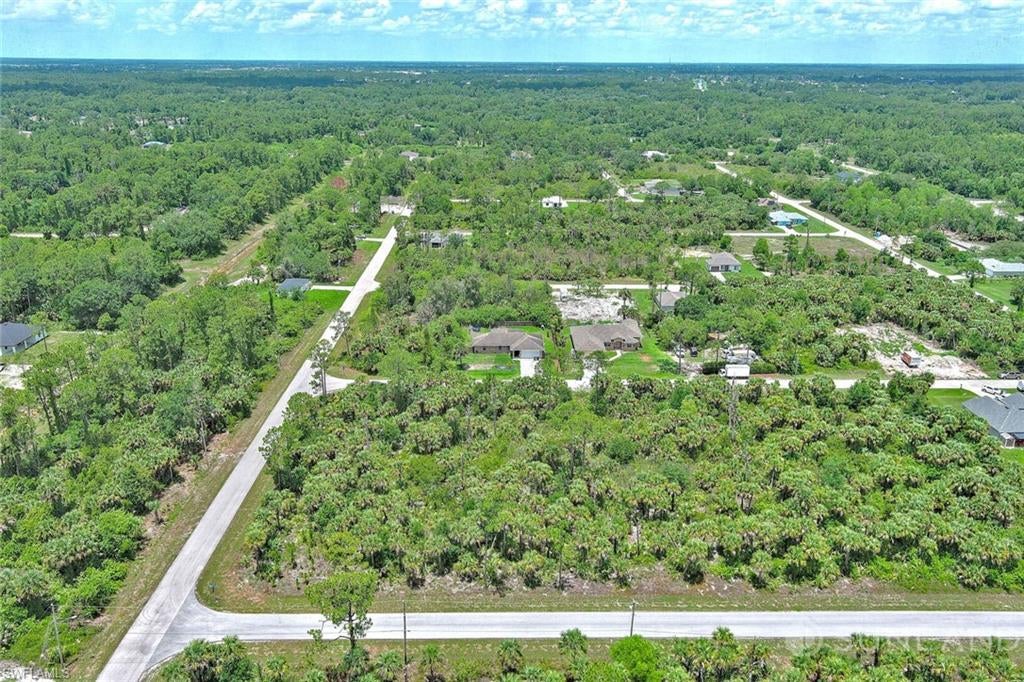 LEHIGH ACRES - Land