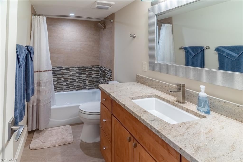 VANDERBILT TOWERS - Residential Lease