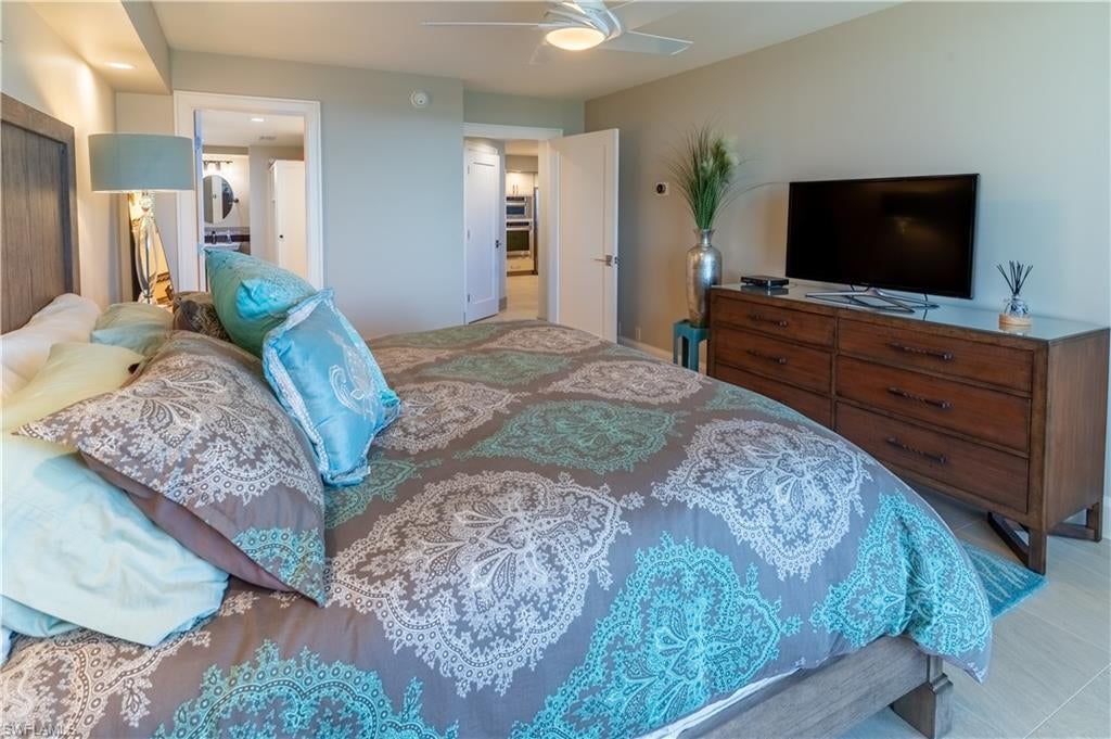VANDERBILT TOWERS - Residential Lease