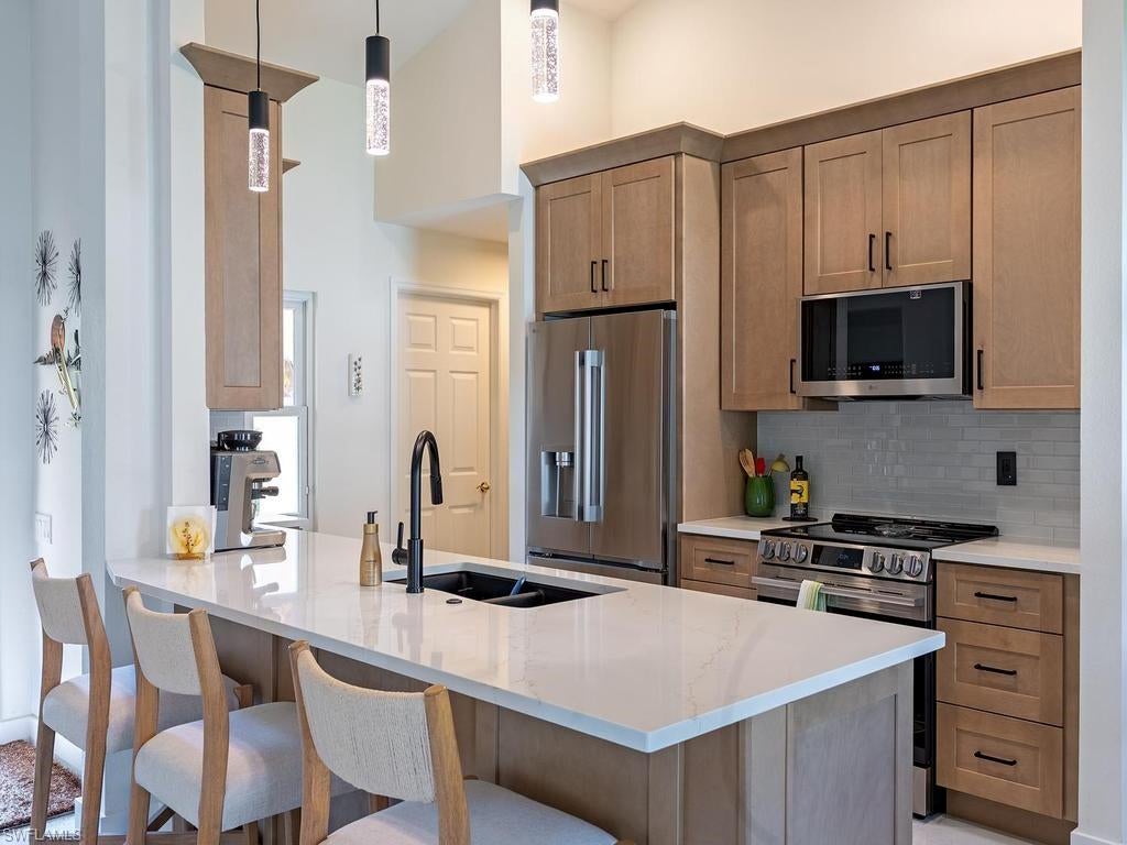 CASCADES AT ESTERO - Residential