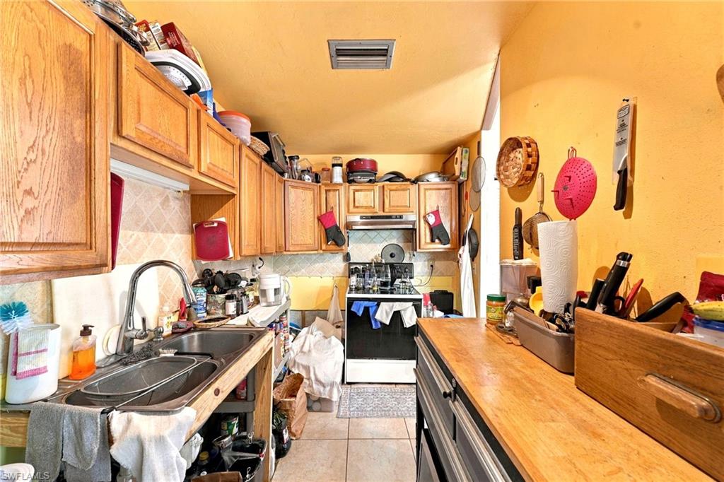 PALM FROND CONDO - Residential