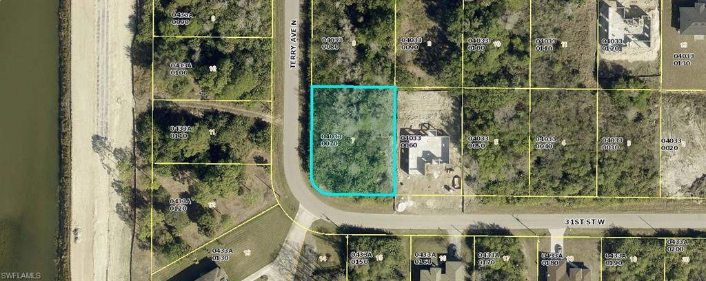 LEHIGH ACRES - Land