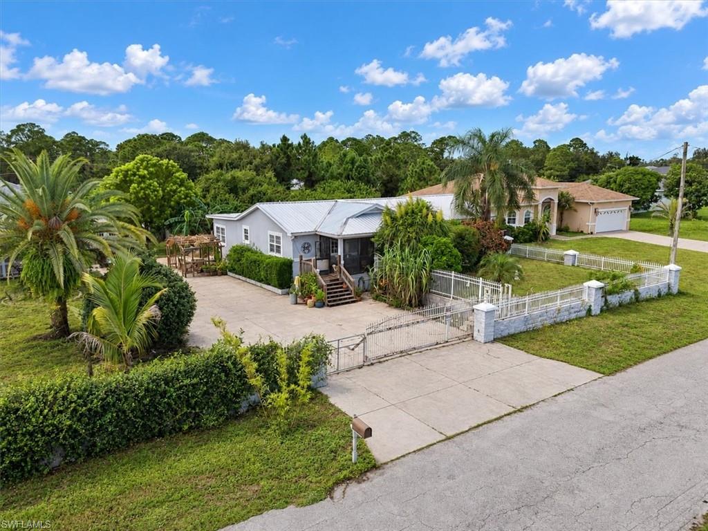 LEHIGH ACRES - Residential