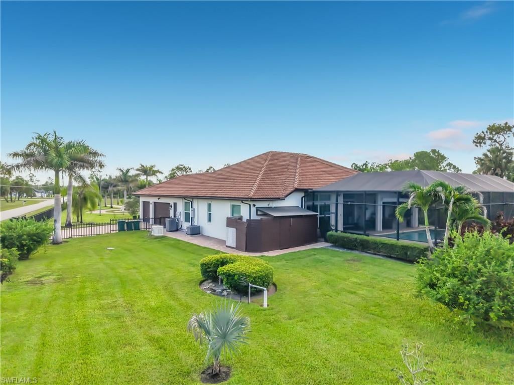 GOLDEN GATE ESTATES - Residential