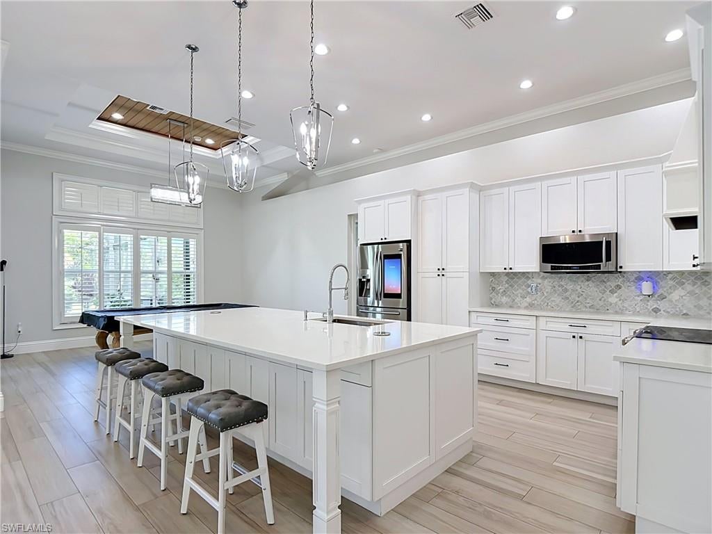 GOLDEN GATE ESTATES - Residential