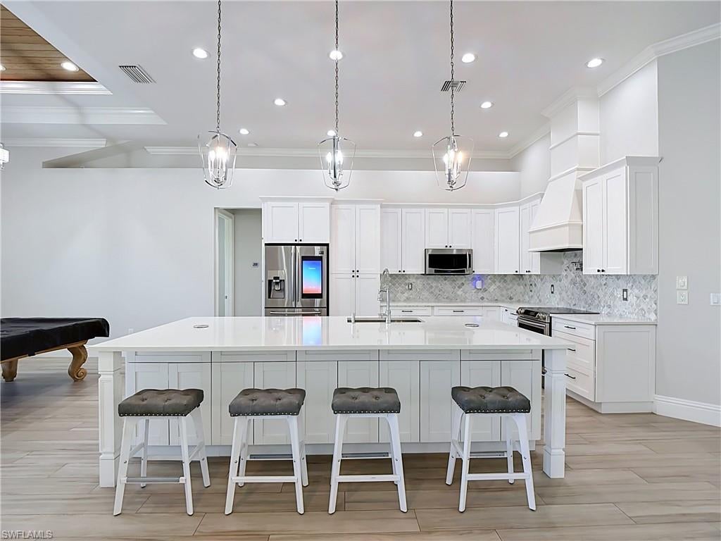 GOLDEN GATE ESTATES - Residential