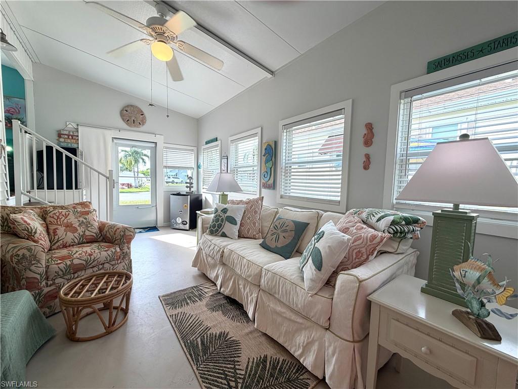 RIVERWOODS PLANTATION - Residential