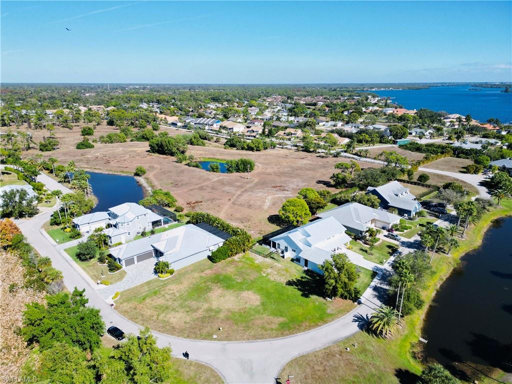 MARSH POINTE - Land