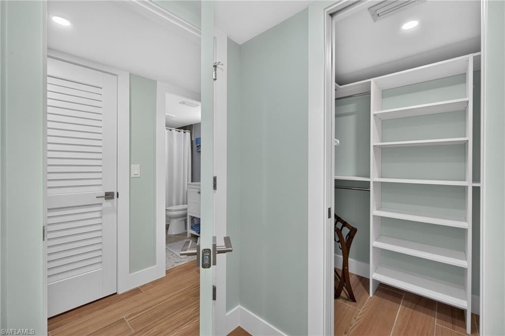 SPANISH CAY CONDO - Residential
