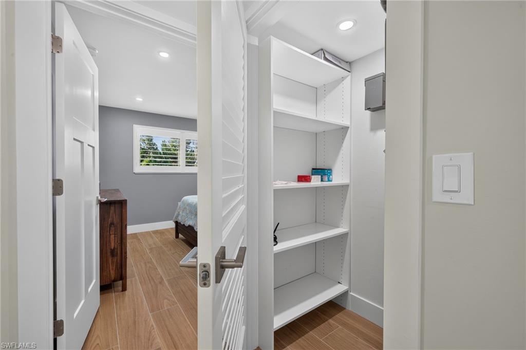 SPANISH CAY CONDO - Residential