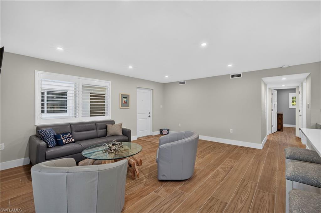 SPANISH CAY CONDO - Residential