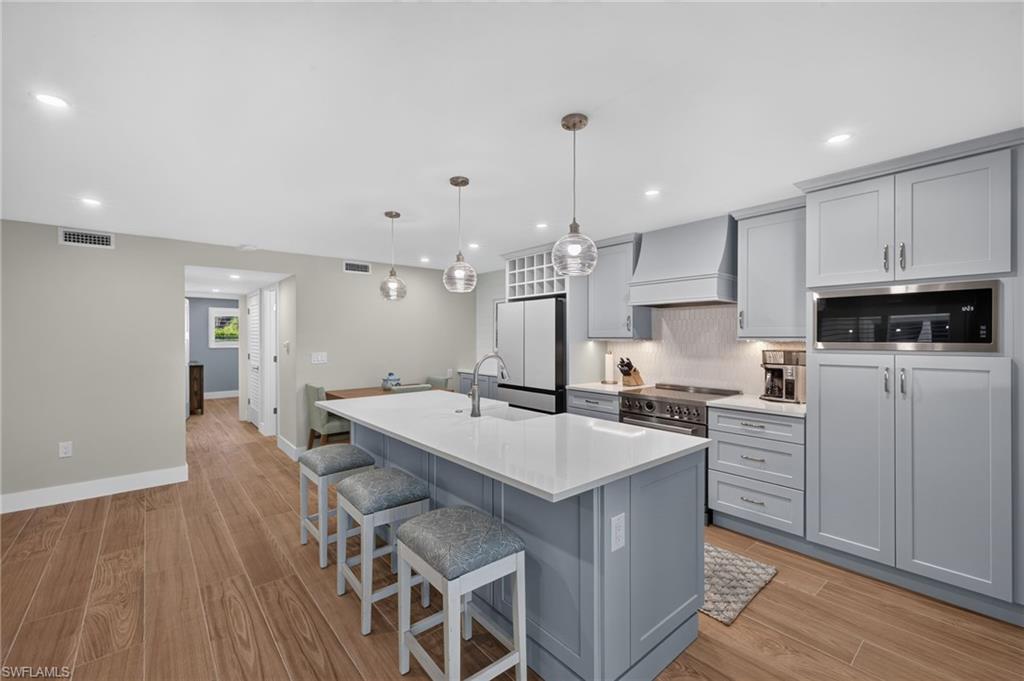 SPANISH CAY CONDO - Residential