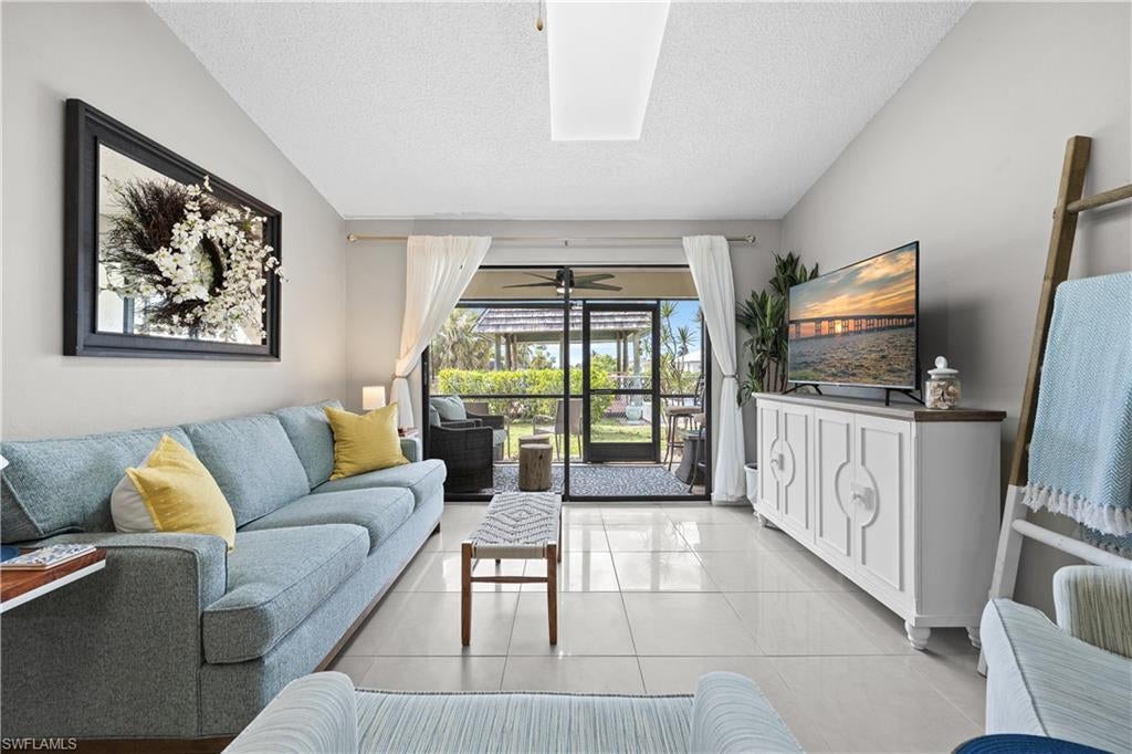NAUTIQUE CONDO - Residential
