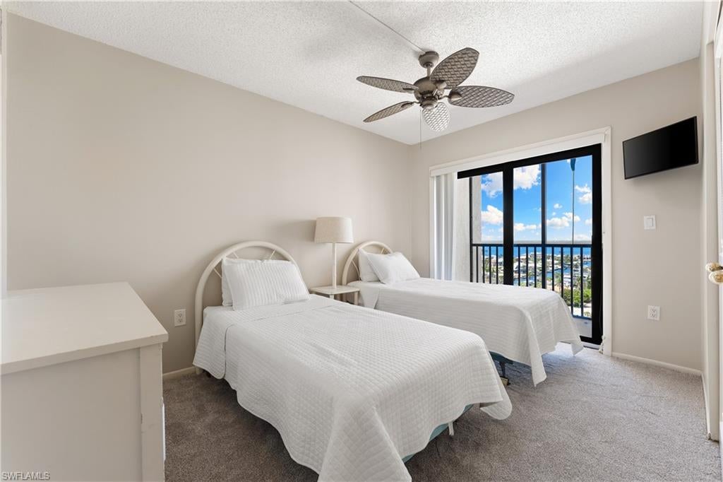 ISLAND WINDS CONDO - Residential