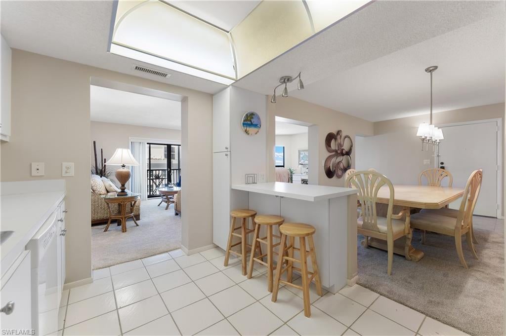 ISLAND WINDS CONDO - Residential