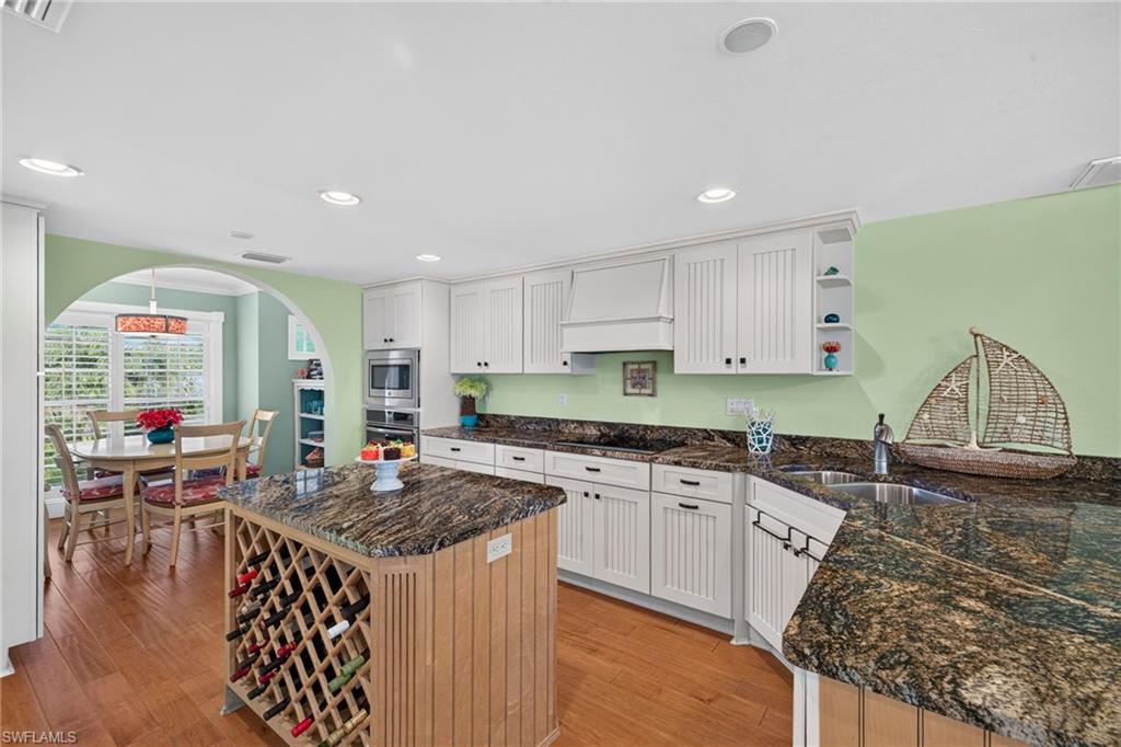 COLONY BEACH ESTATES - Residential