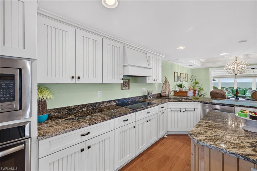 COLONY BEACH ESTATES - Residential