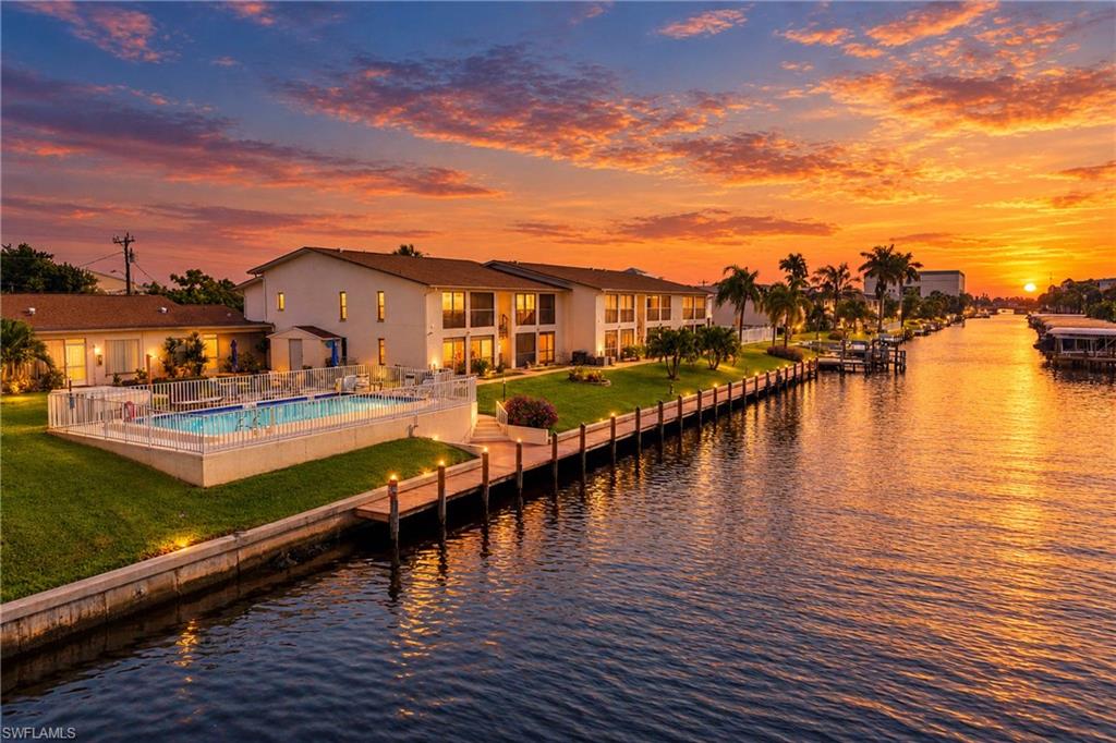 DOCKSIDE CONDO - Residential