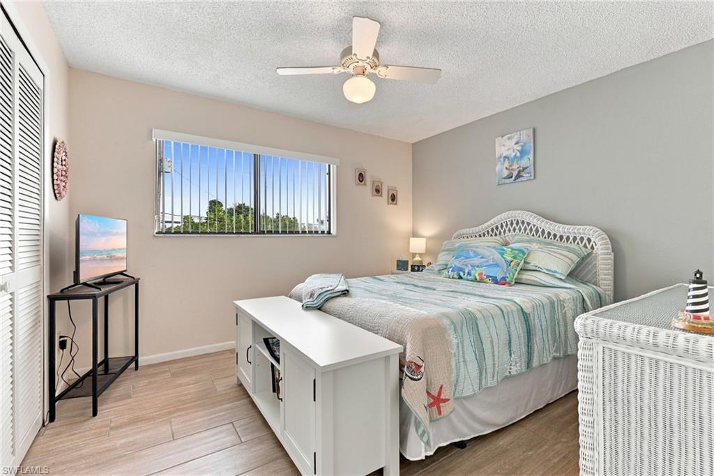 DOCKSIDE CONDO - Residential