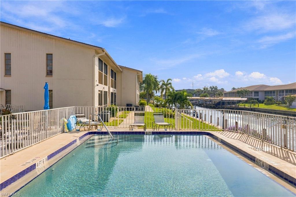 DOCKSIDE CONDO - Residential