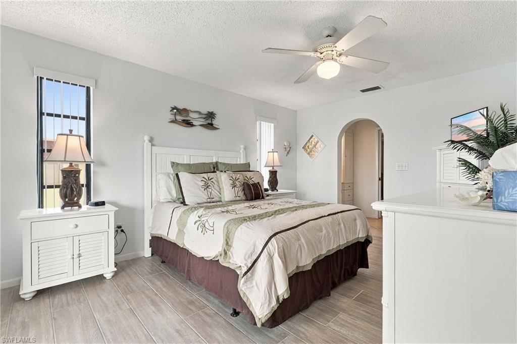DOCKSIDE CONDO - Residential