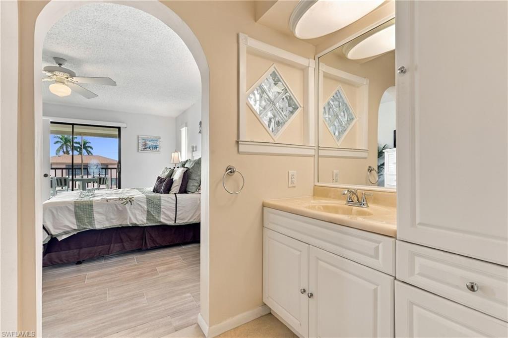 DOCKSIDE CONDO - Residential