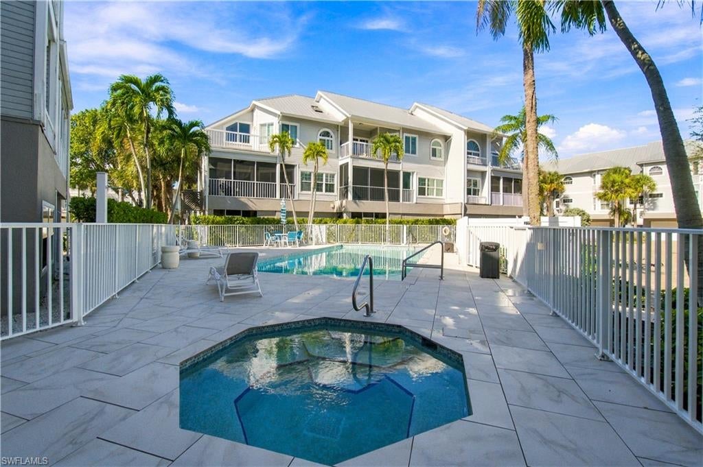 VILLAS AT BAREFOOT BEACH - Residential