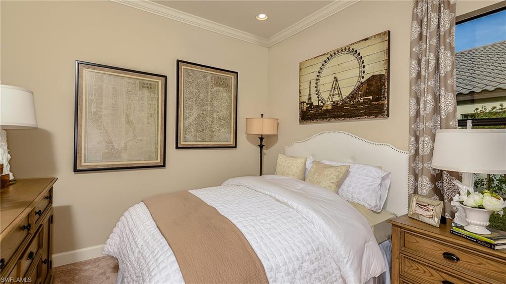 PEBBLE POINTE - Residential