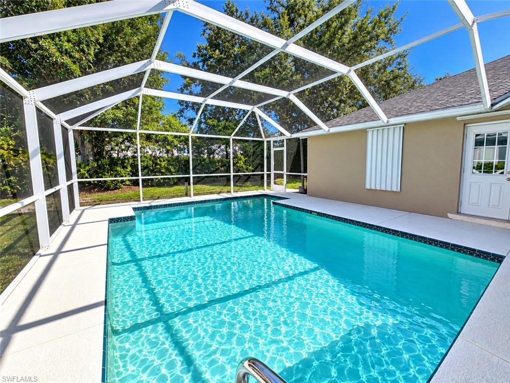 THE GROVE - Residential