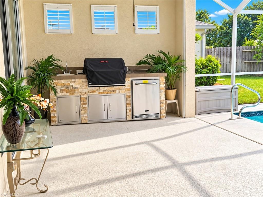 THE GROVE - Residential