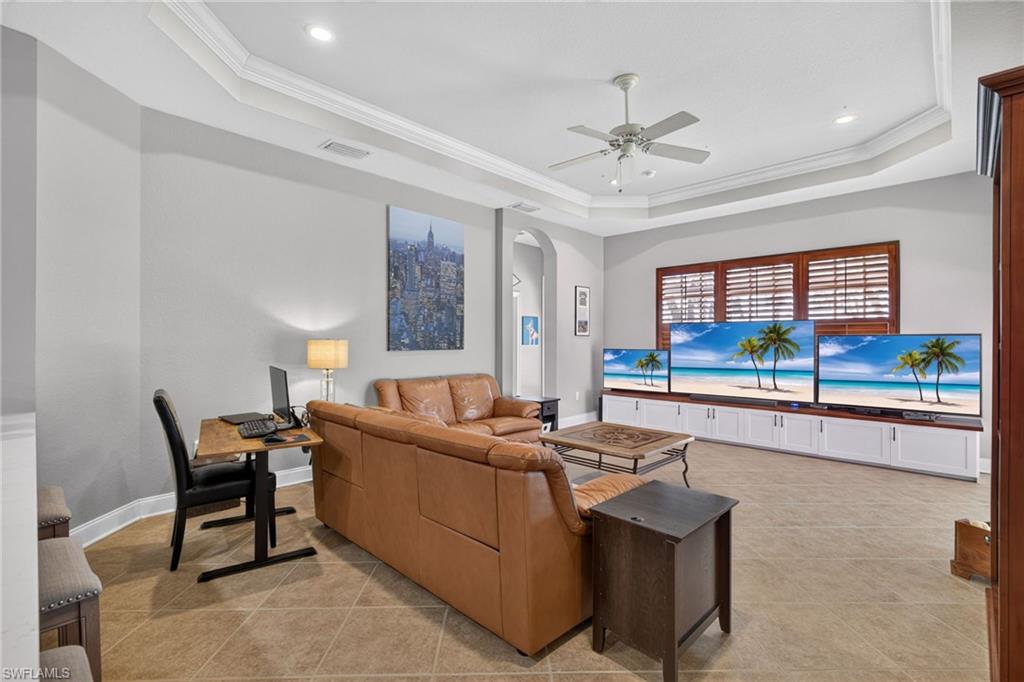 EMERSON SQUARE - Residential