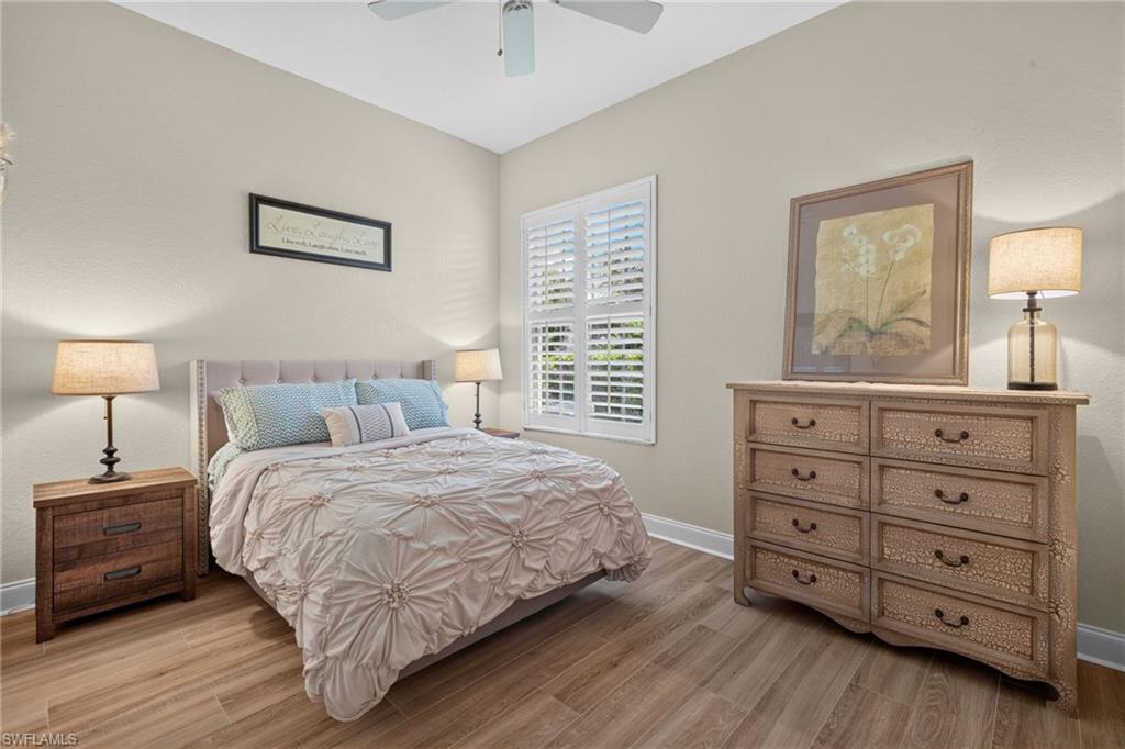 EMERSON SQUARE - Residential