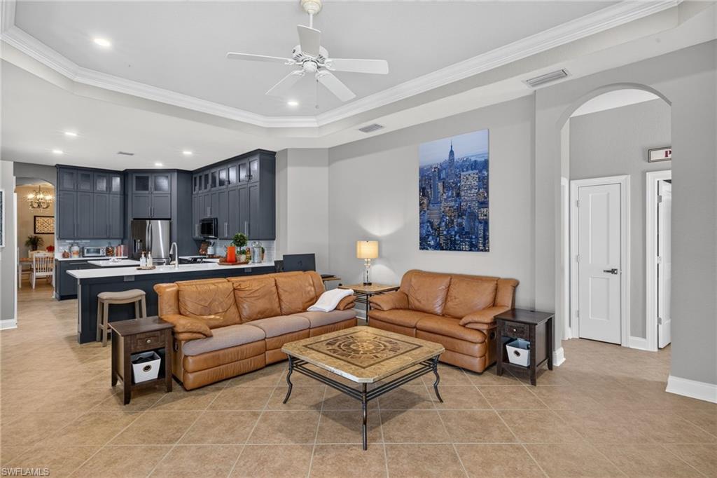 EMERSON SQUARE - Residential