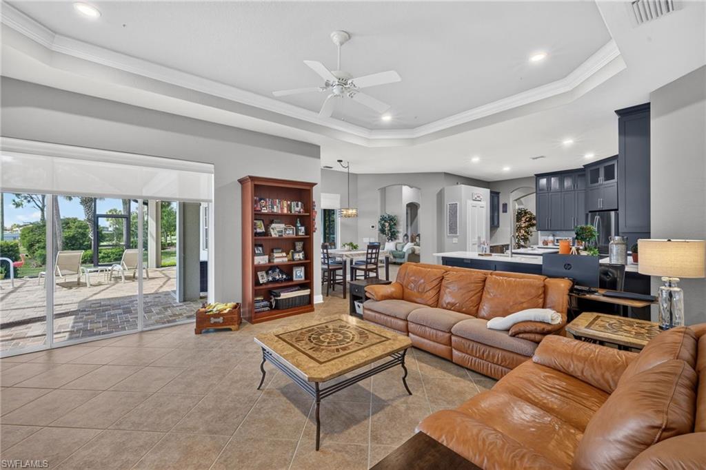 EMERSON SQUARE - Residential
