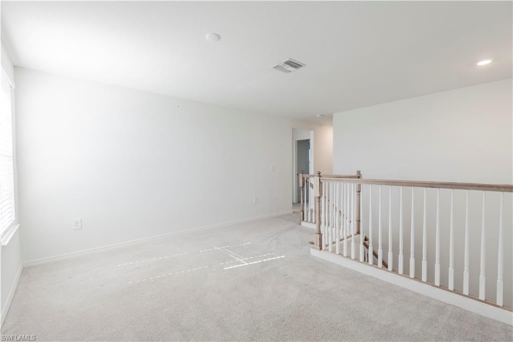 TUCKERS COVE - Residential