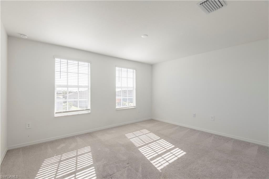 TUCKERS COVE - Residential