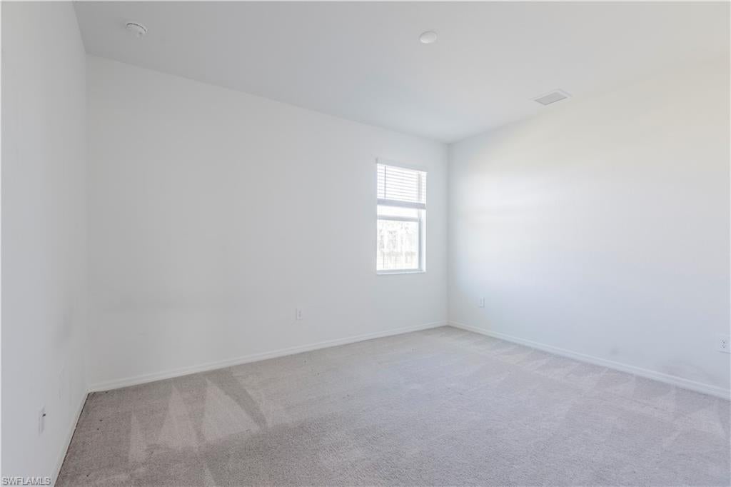 TUCKERS COVE - Residential