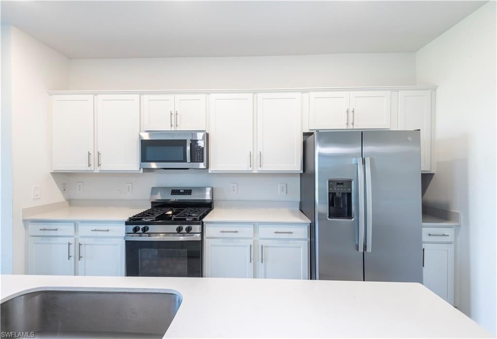 TUCKERS COVE - Residential