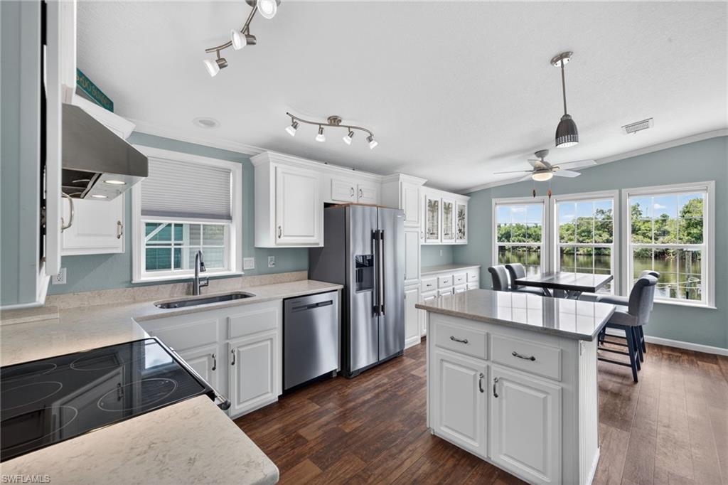ORANGE HARBOR MOBILE HOME PARK - Residential