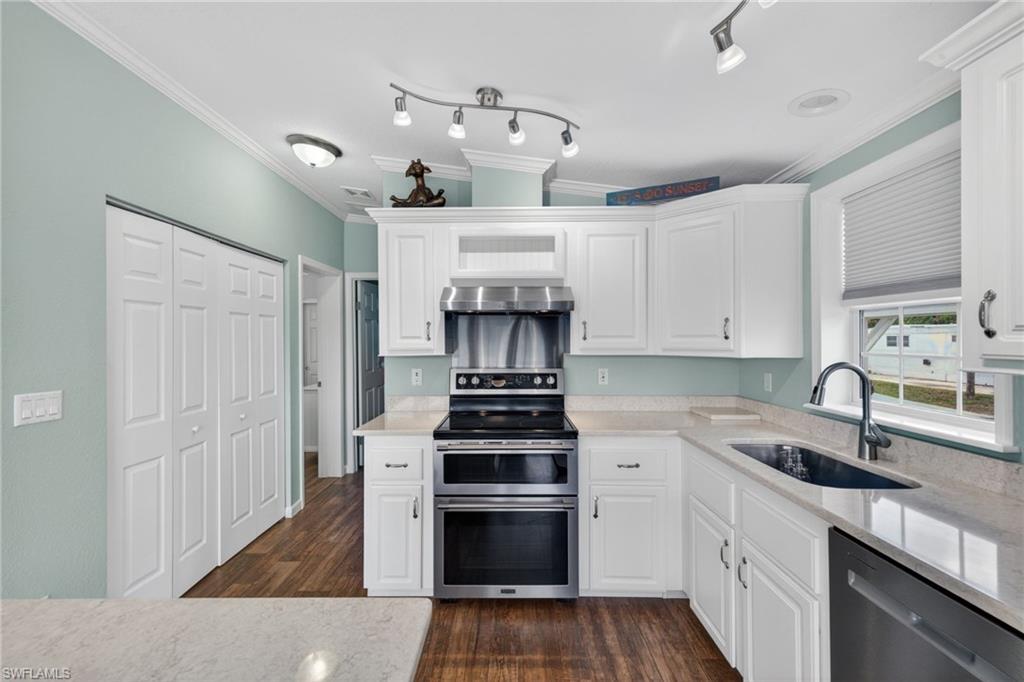 ORANGE HARBOR MOBILE HOME PARK - Residential